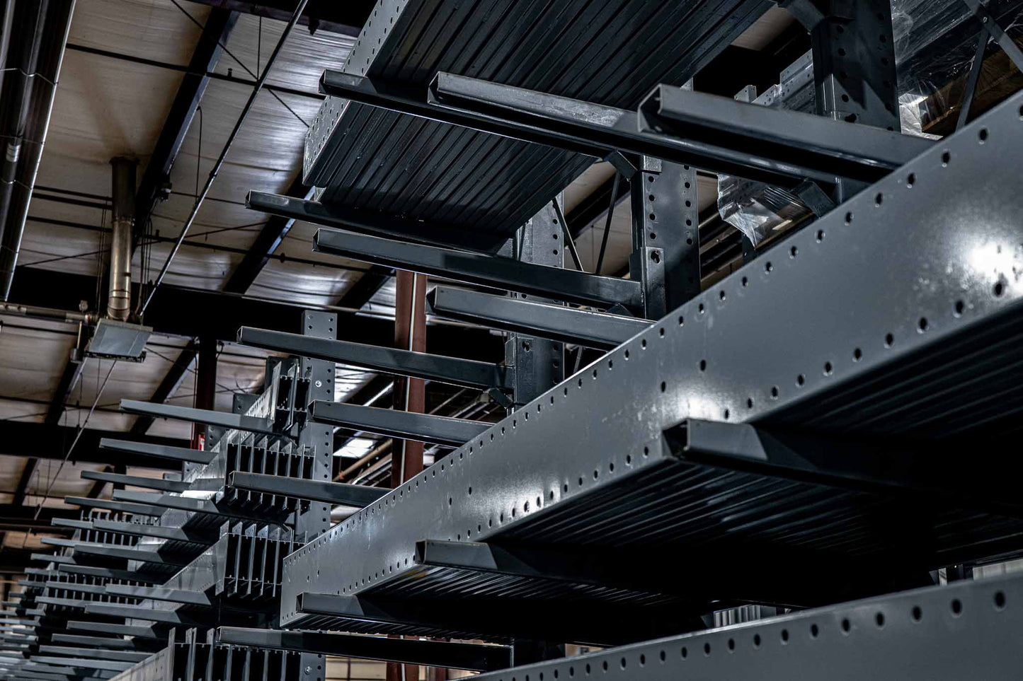 Heavy Duty Single-Sided Cantilever Rack Starter Kit 10' | SU10