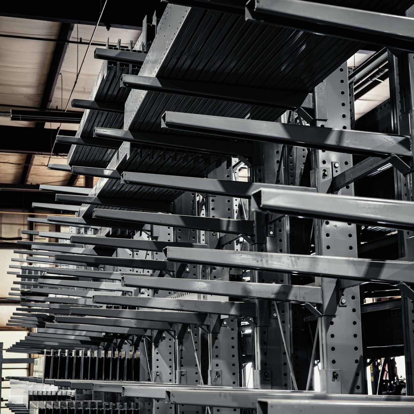 Heavy Duty Single-Sided Cantilever Rack Starter Kit 10' | SU10