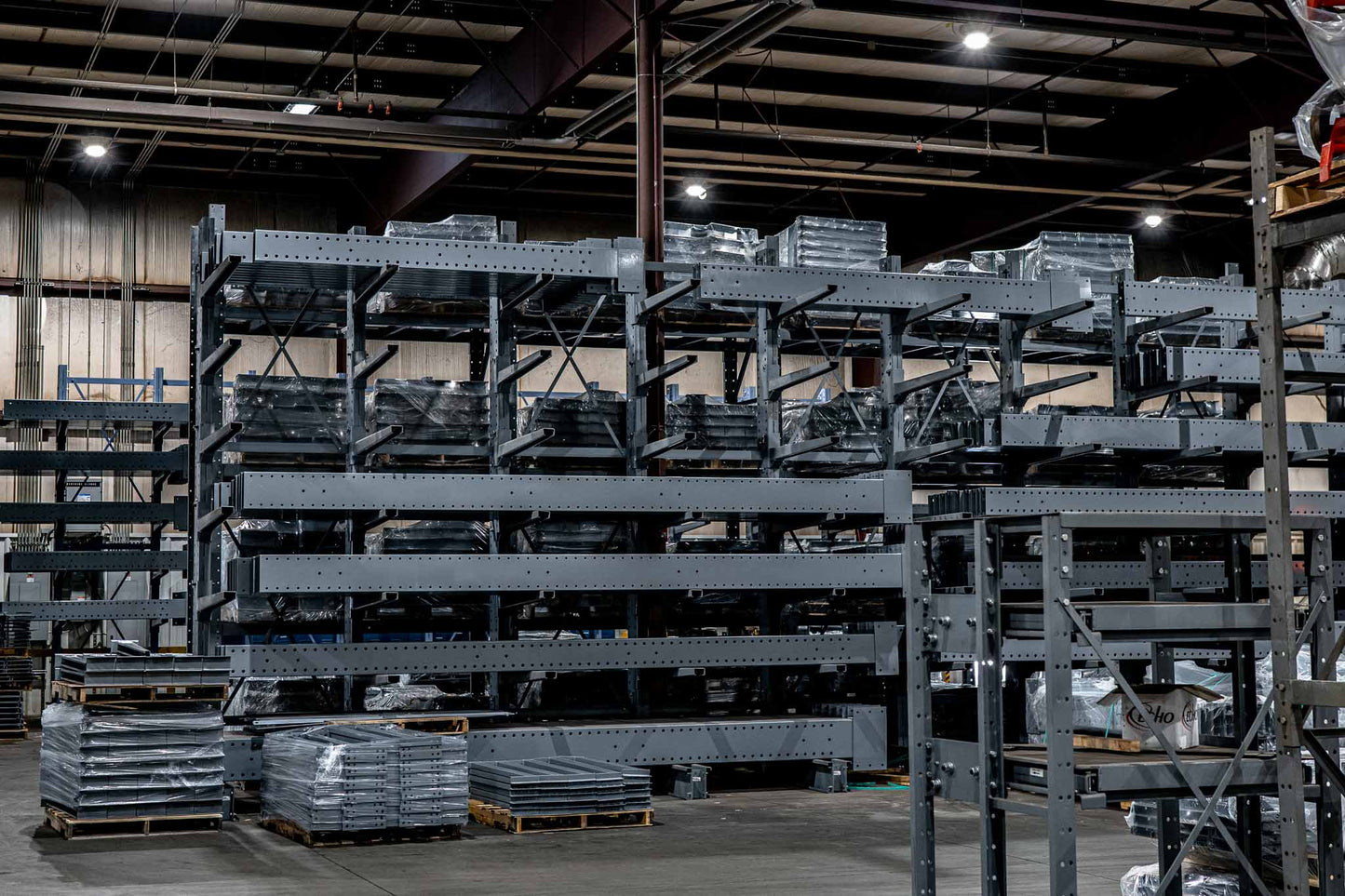 Heavy Duty Single-Sided Cantilever Rack Starter Kit 10' | SU10