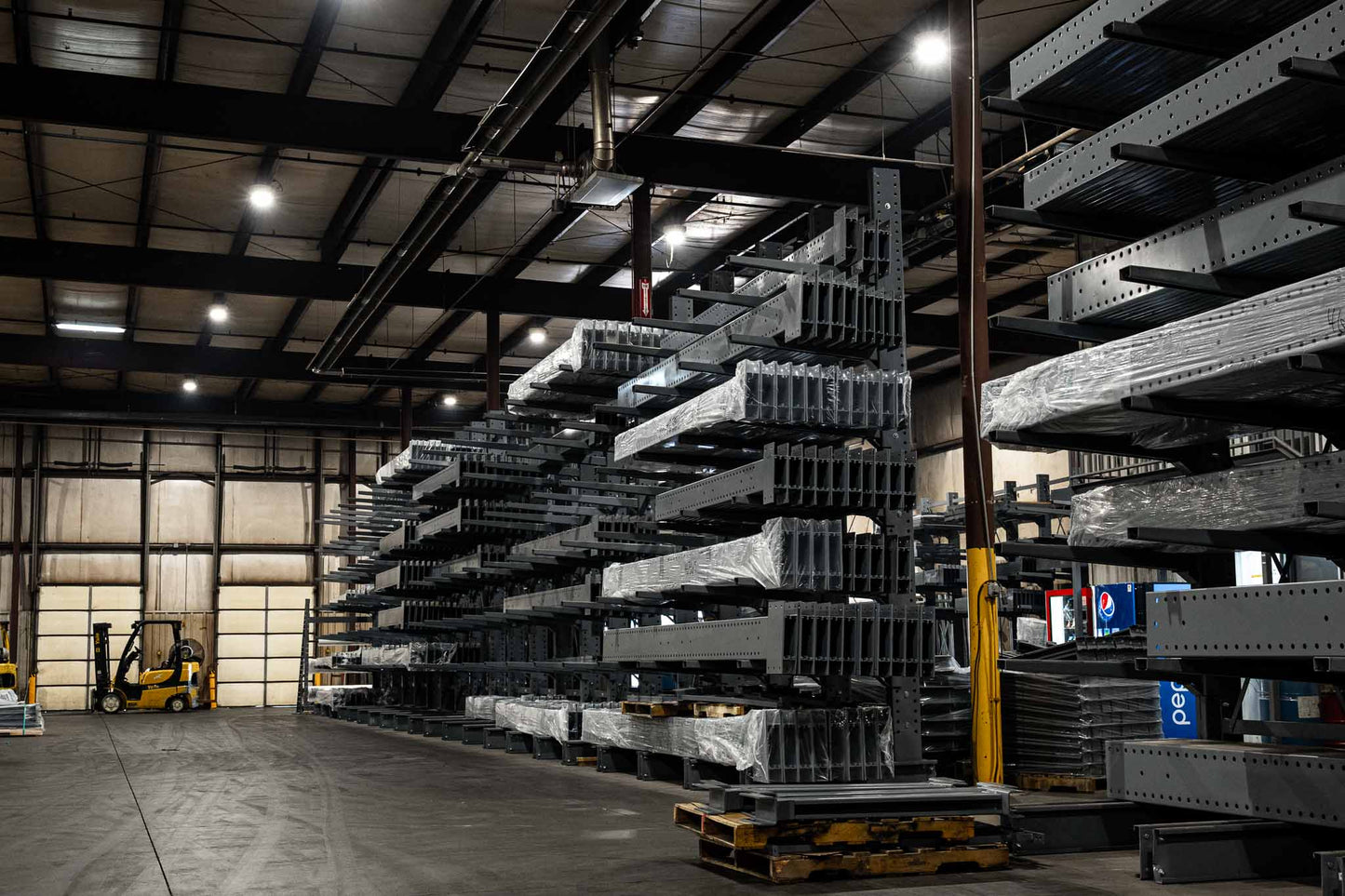 Heavy Duty Single-Sided Cantilever Rack Starter Kit 10' | SU10