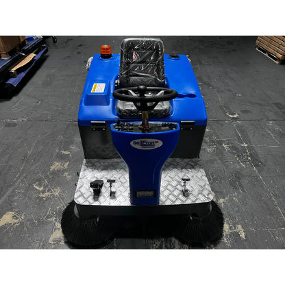 Ride-On Industrial Floor Sweeper & Vacuum – 55" Sweep | SL-WS1400