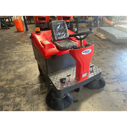 Ride-On Industrial Floor Sweeper & Vacuum – 55" Sweep | SL-WS1400